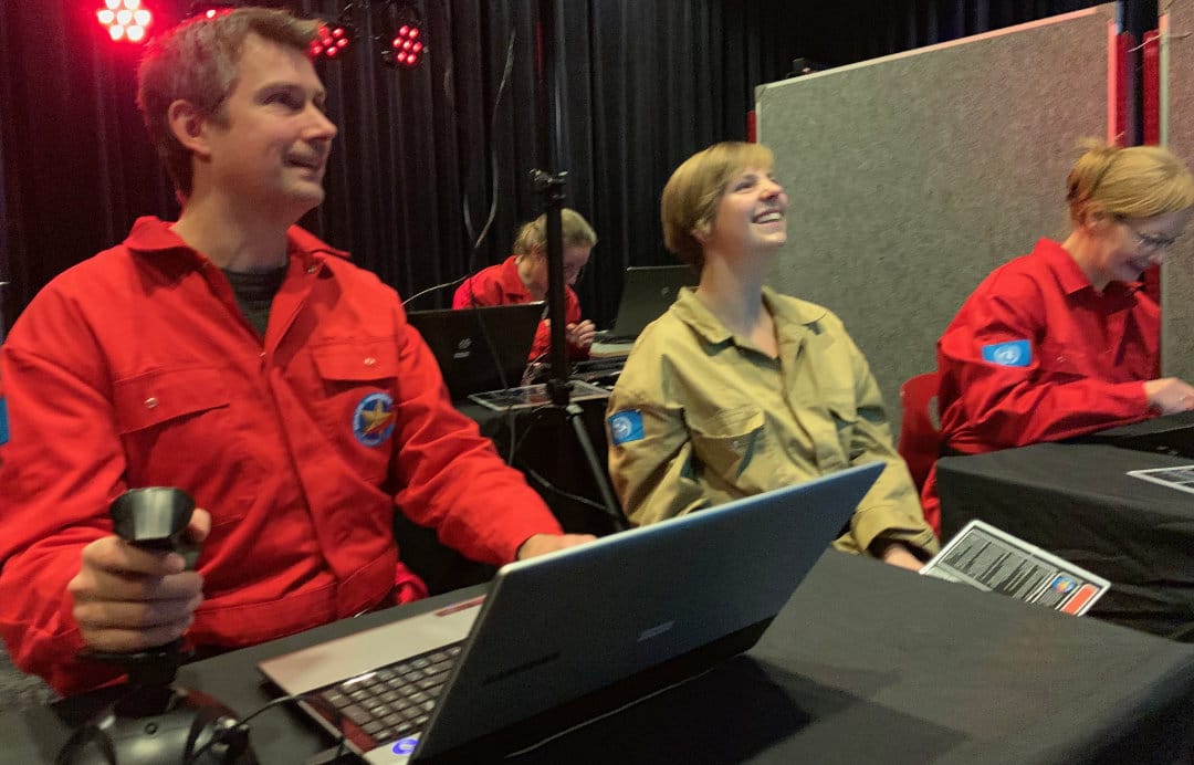 Samenwerken aan boord van ruimteschip Artemis als teamactiviteit voor verbeteren van communicatie
